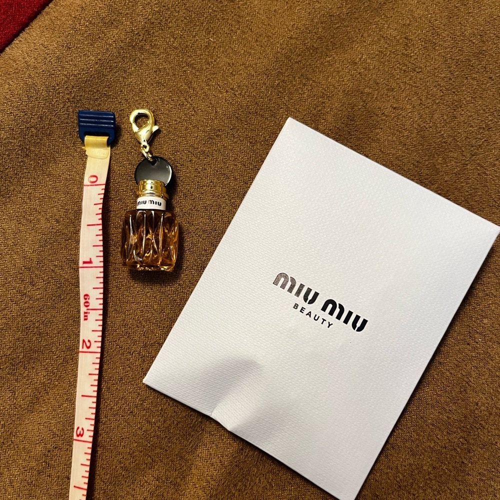 Miu Miu Beauty Keychain/Charm/full. - Picture 5 of 5